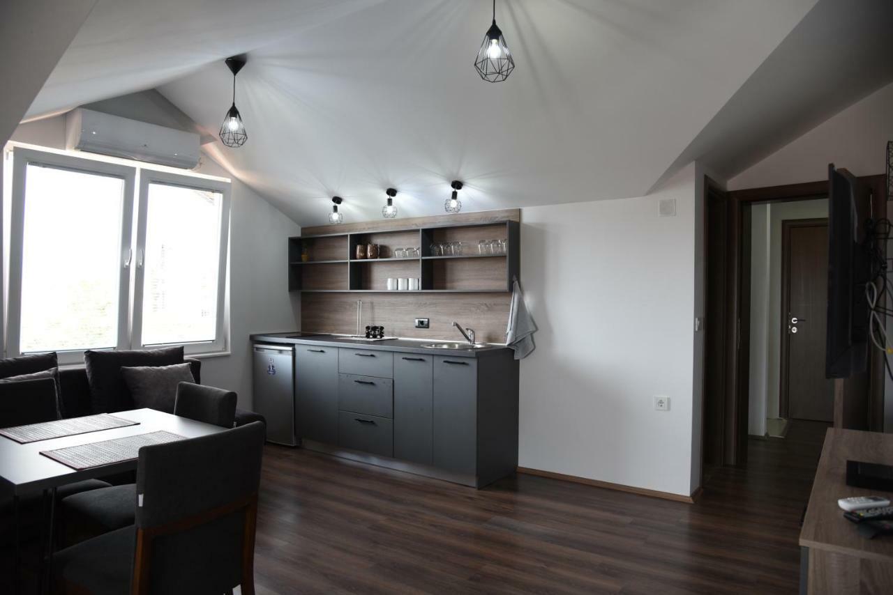Mihail'S Apartments In Ohrid - 1 외부 사진