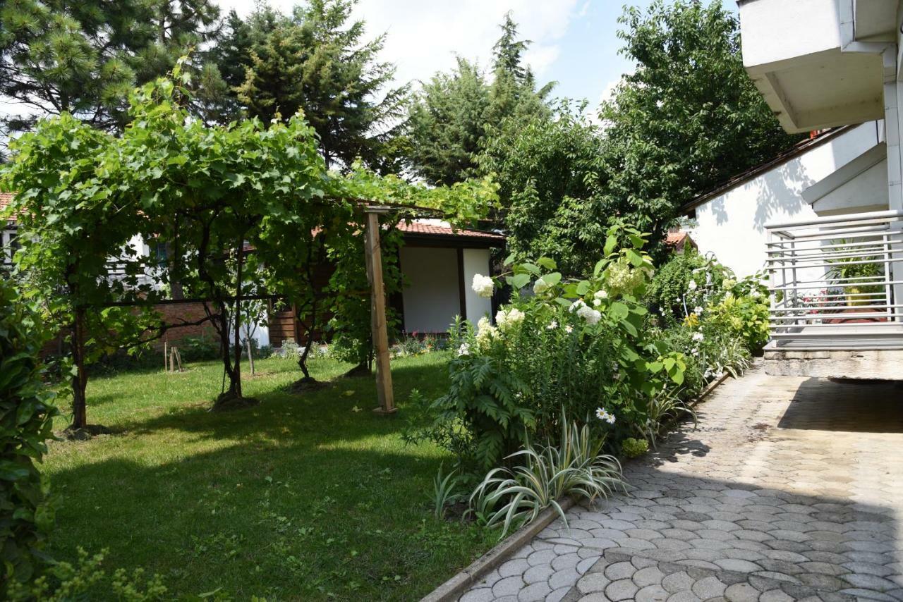 Mihail'S Apartments In Ohrid - 1 외부 사진
